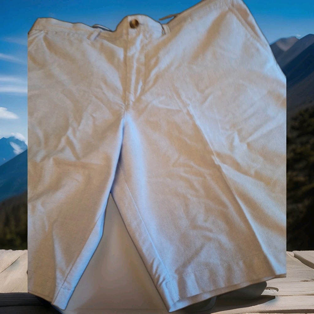 Merona Mens  Casual Shorts Sz.36 Light‎  Gray, Flat Front,10.5 Inseam. 0097